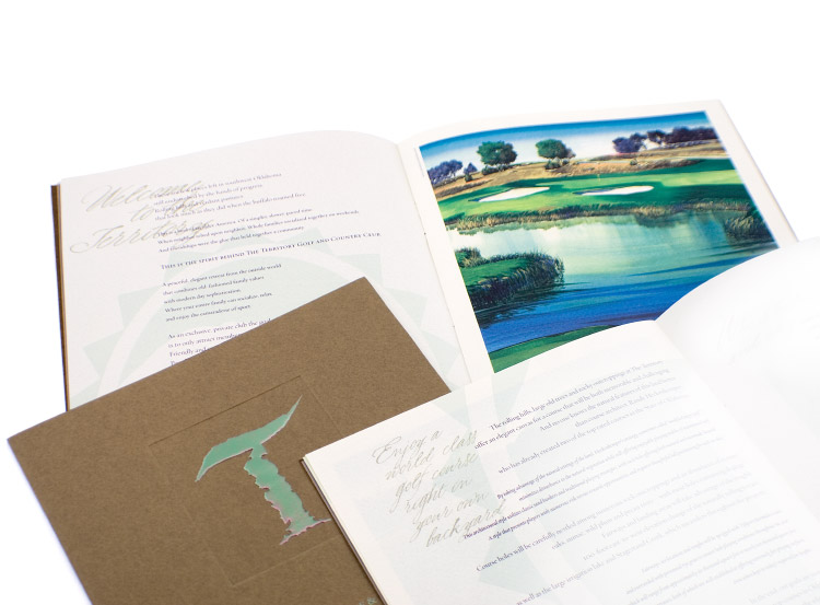 © 2009 UnParalleled, LLC. All rights reserved. Roger Sawhill, Mark Braught. The Territory Golf and Country Club Brochure